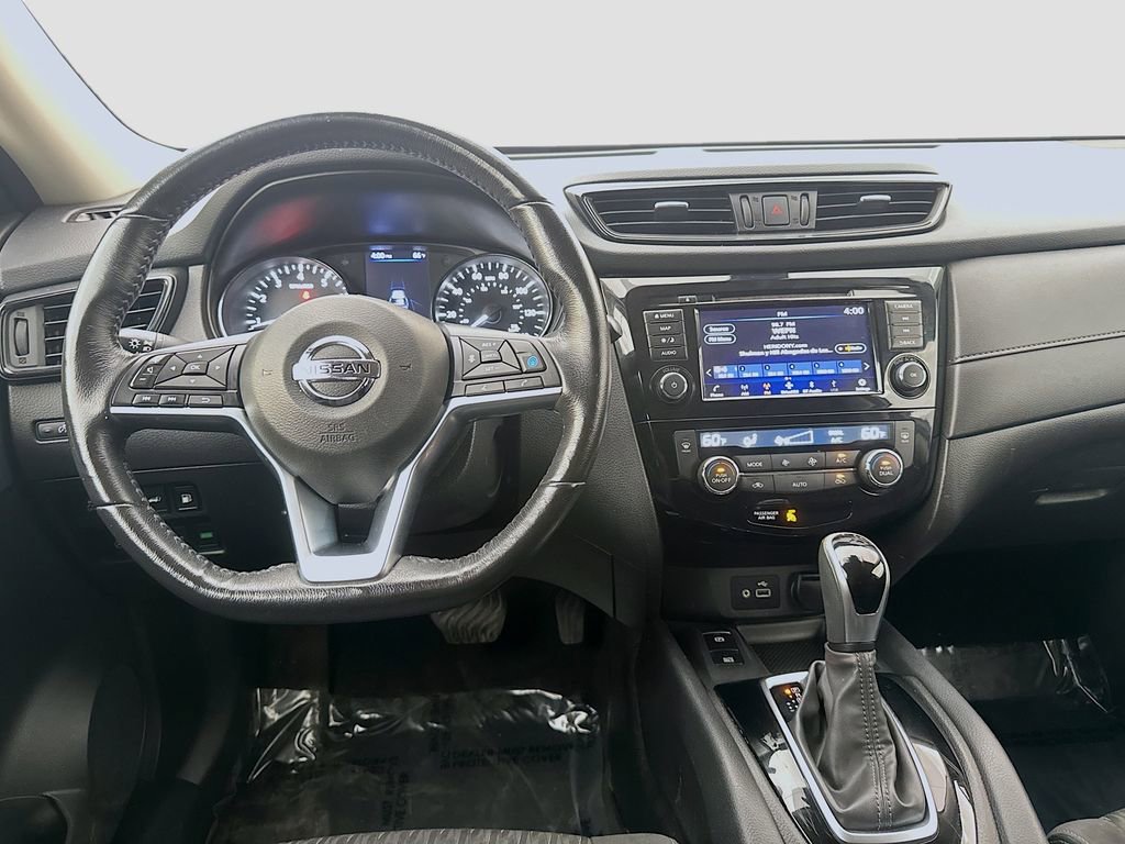 Used 2019 Nissan Rogue SV w/ Sun & Sound Touring Package AWD/4WD image 28