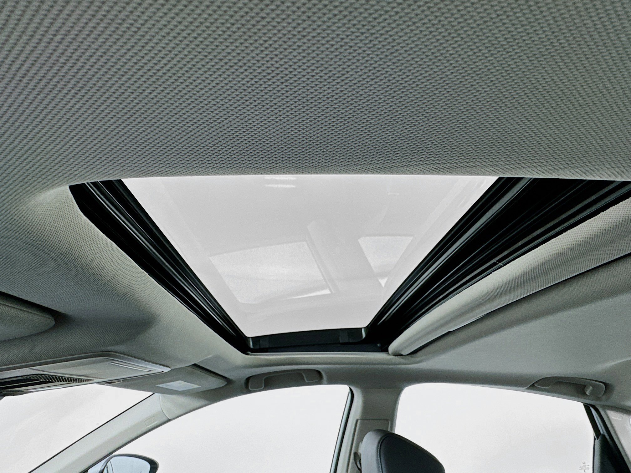 New 2025 Honda Accord EX-L image 21