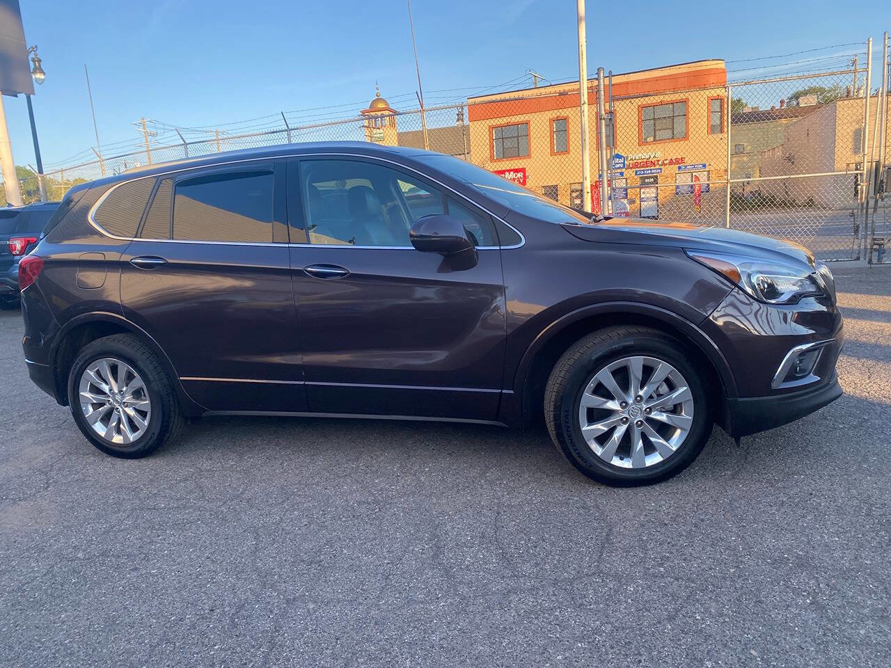 Used 2017 Buick Envision Essence image 6