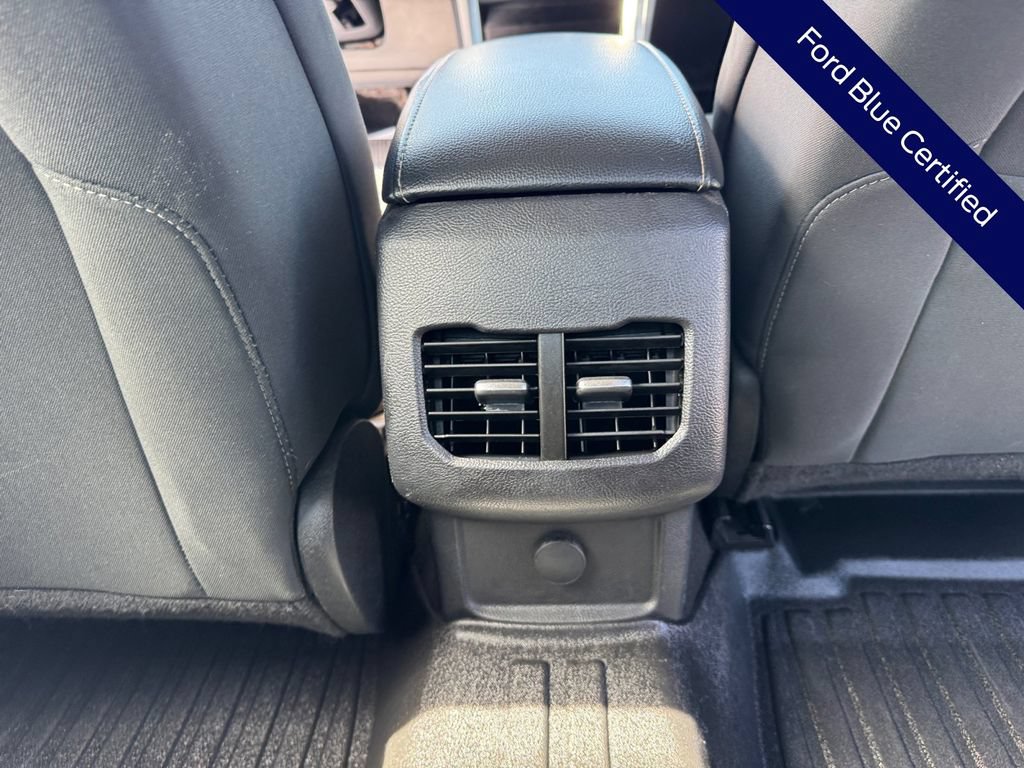 Certified 2020 Ford Fusion SE FWD image 30