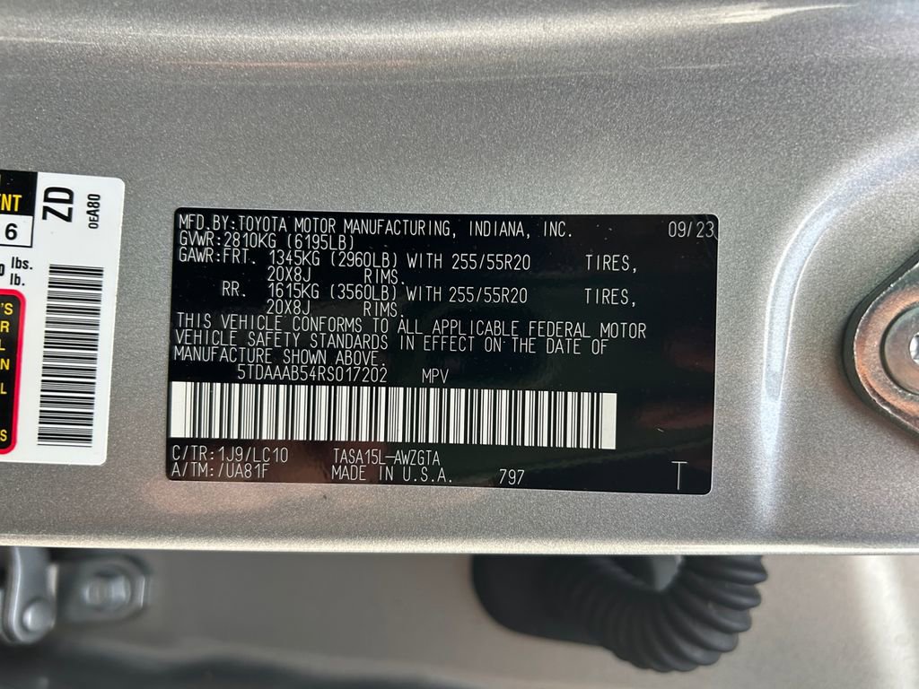 Used 2024 Toyota Grand Highlander Limited image 34