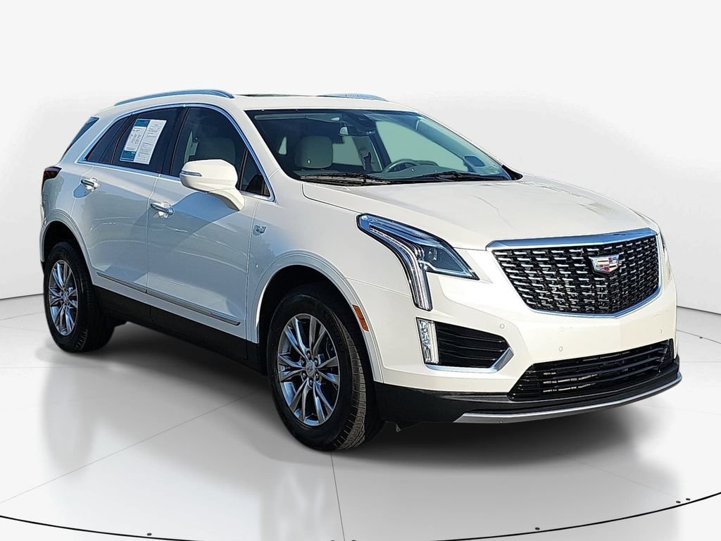Used 2022 Cadillac XT5 Premium Luxury w/ LPO, Floor Liner Package FWD video 3