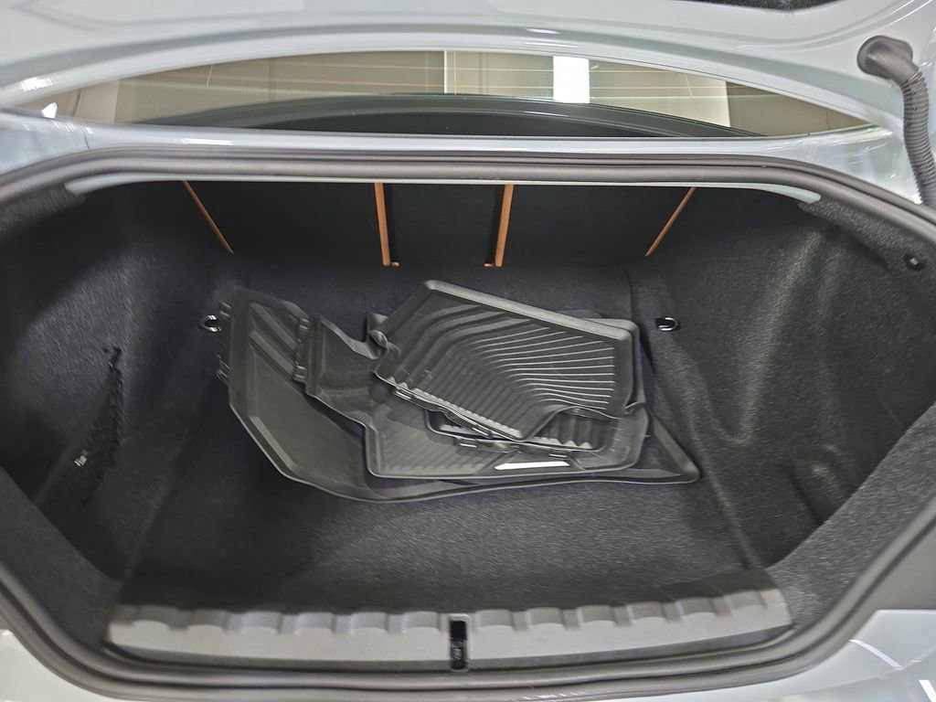 Used 2025 BMW 230i Coupe w/ M Sport Package image 30