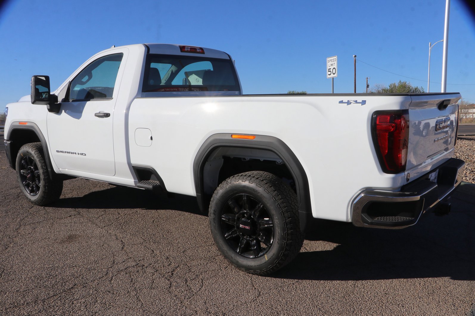 New 2026 GMC Sierra 2500 Pro image 5