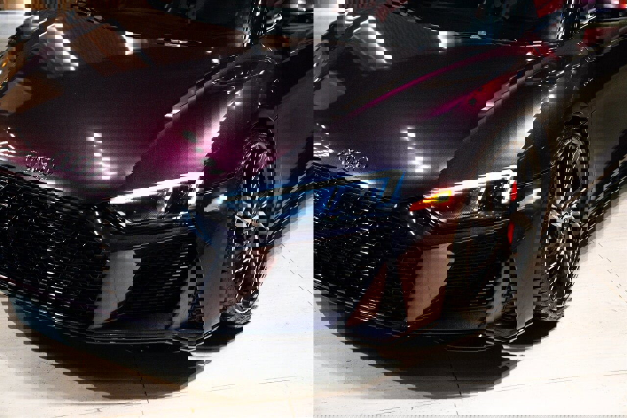 Used 2022 Audi R8 V10 w/ Carbon Exterior Package image 18