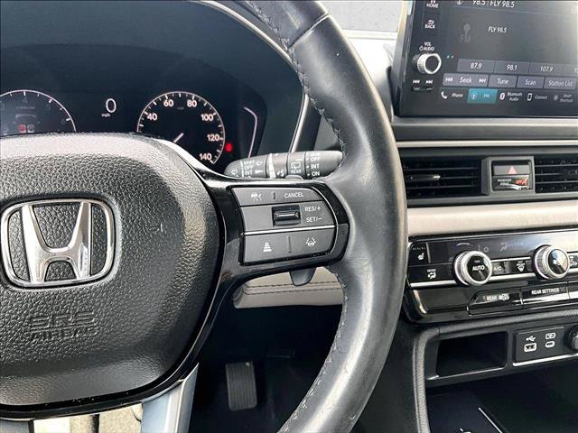 Used 2024 Honda Pilot EX-L image 18