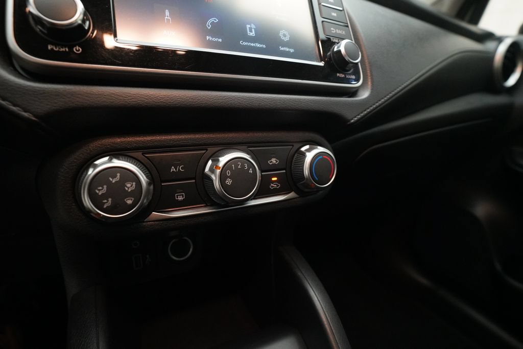 Used 2024 Nissan Versa S w/ S Plus Package FWD image 20
