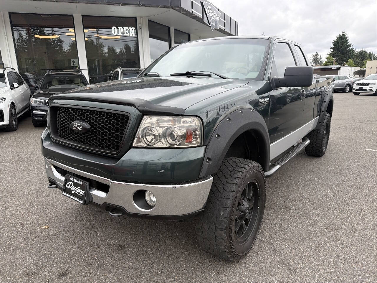 Used 2006 Ford F150 XLT AWD/4WD image 1