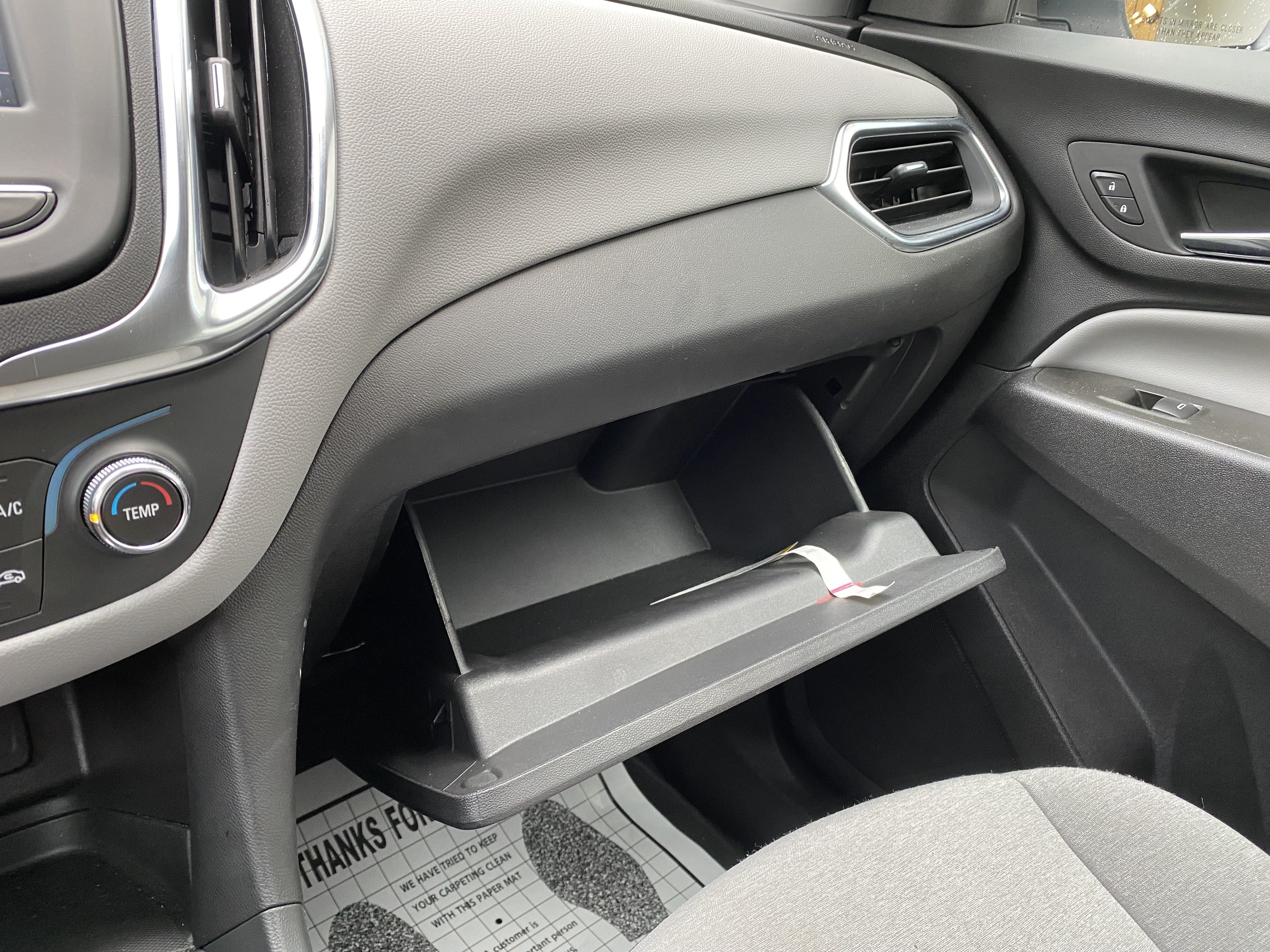 Used 2024 Chevrolet Equinox LS FWD image 30