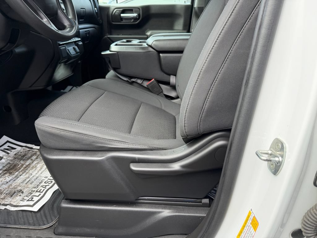 Used 2021 Chevrolet Silverado 1500 Custom AWD/4WD image 12