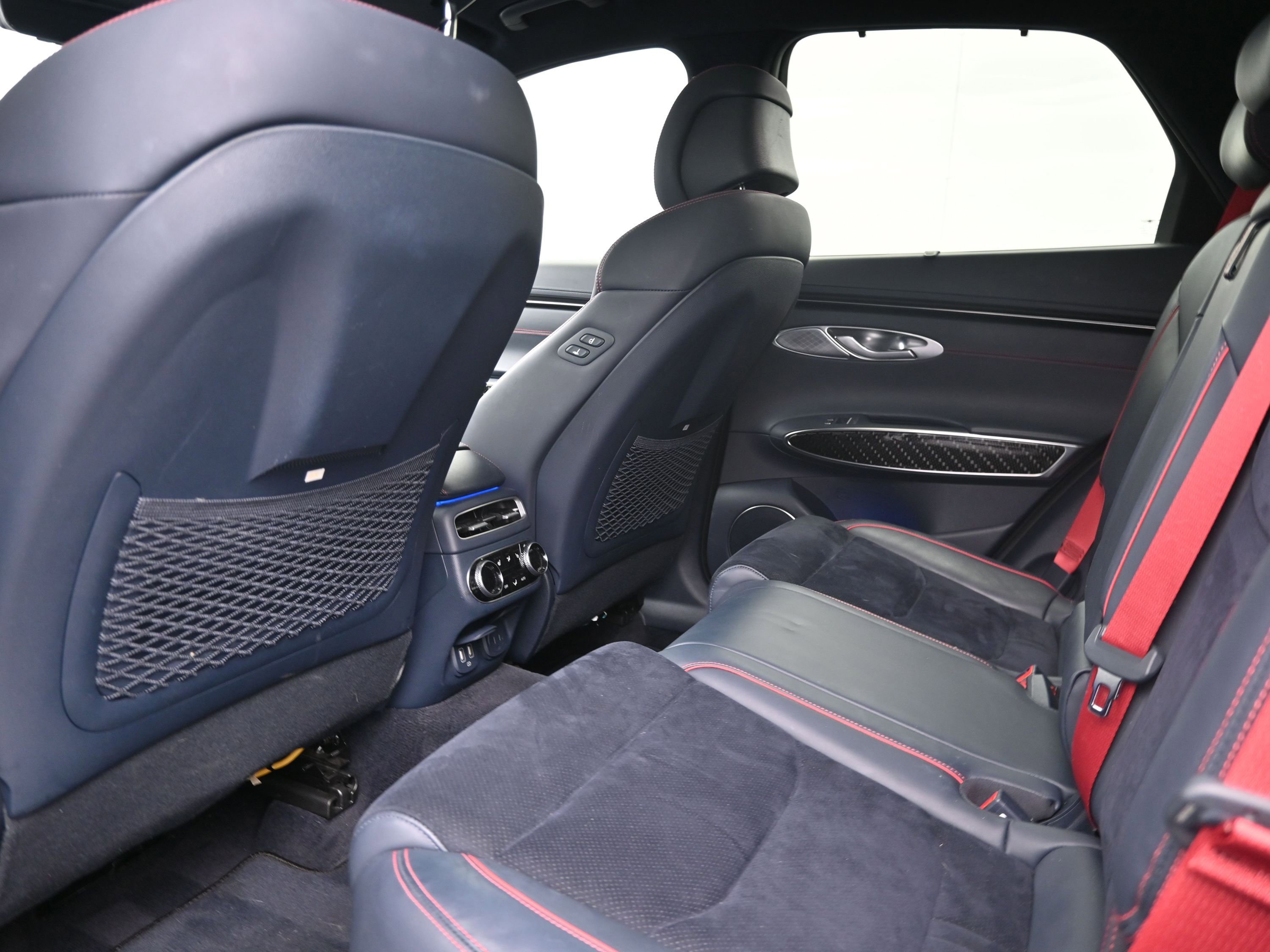 Used 2022 Genesis GV70 3.5T Sport w/ Sport Prestige Package image 22