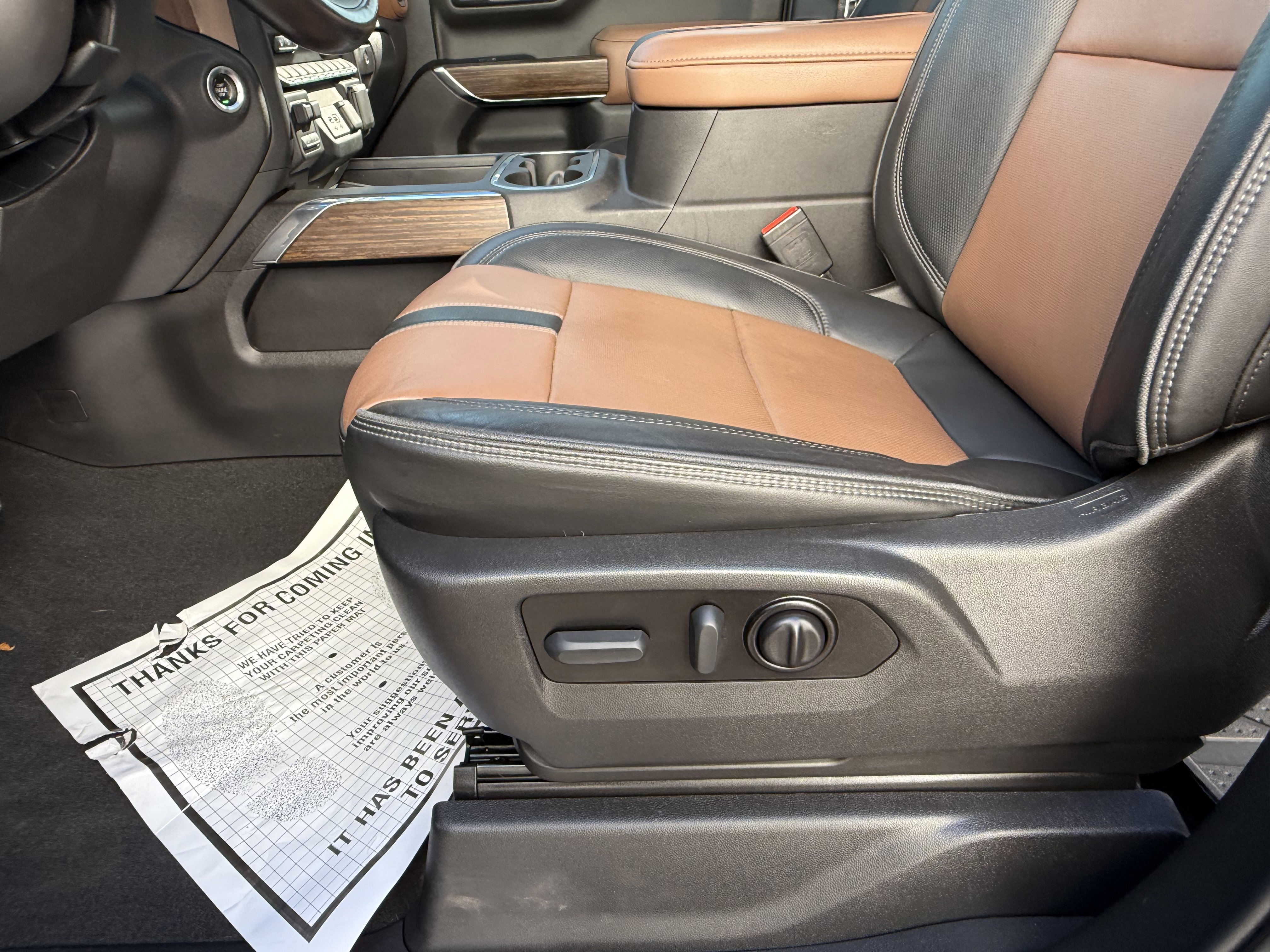 Used 2022 Chevrolet Silverado 1500 High Country image 22