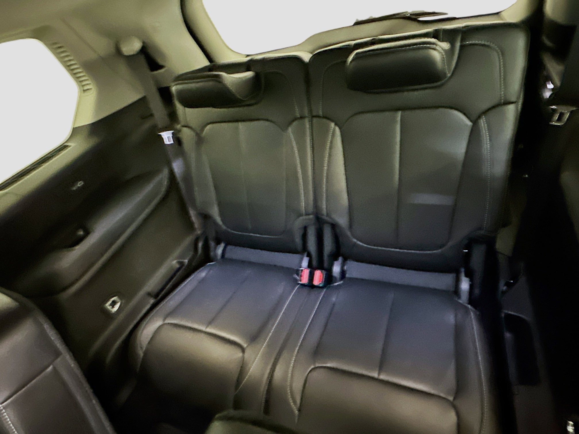 Used 2022 Jeep Grand Cherokee L Limited image 31