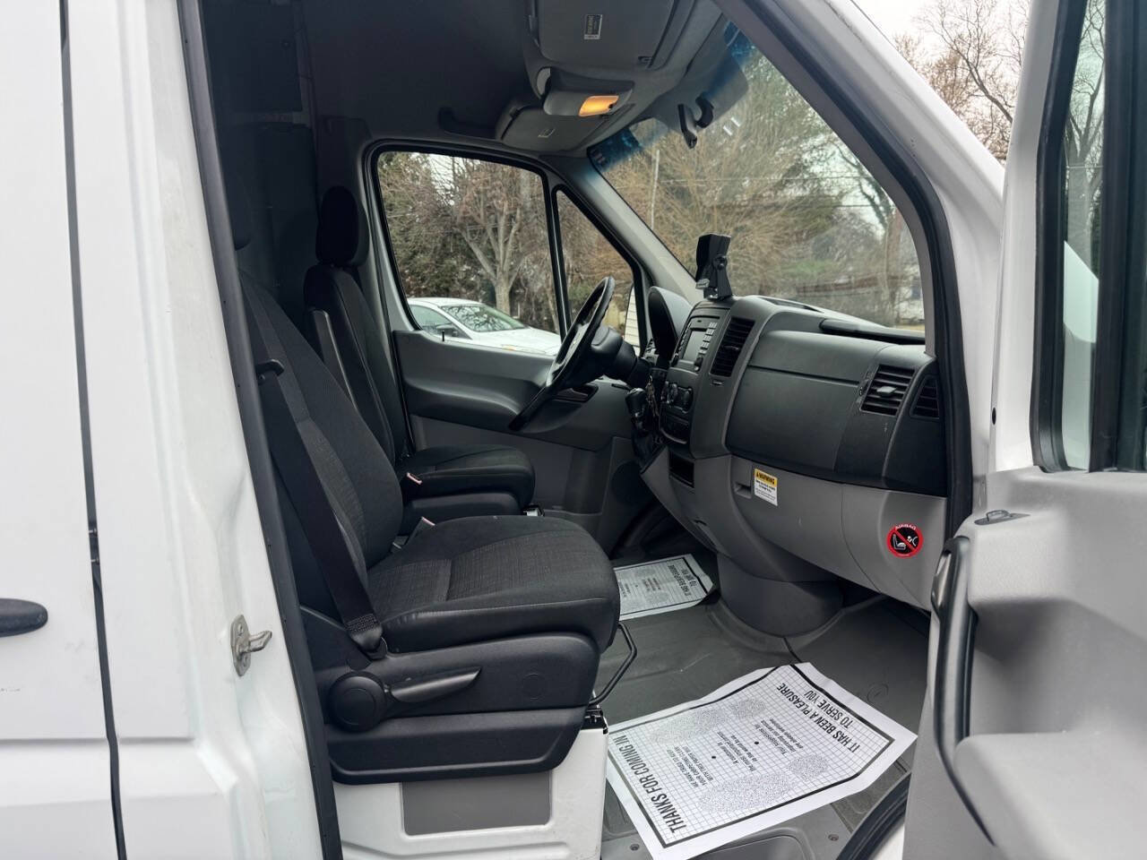 Used 2014 Freightliner Sprinter 3500 image 18