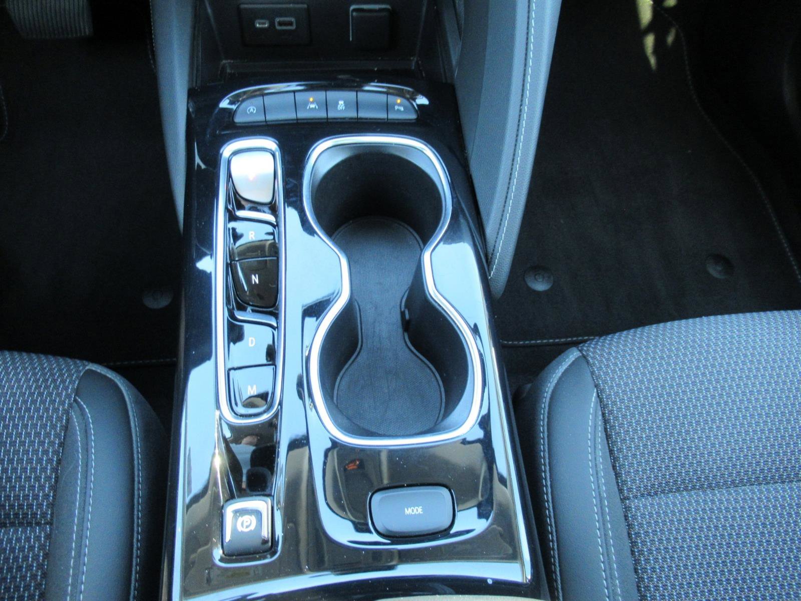 Used 2022 Buick Envision Preferred FWD image 23