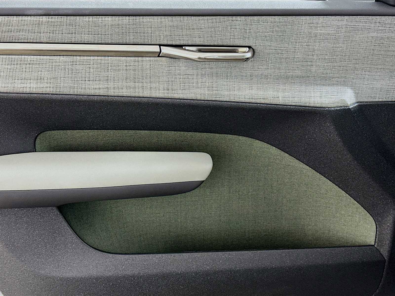 New 2026 Volvo EX30 Cross Country Ultra AWD/4WD image 16