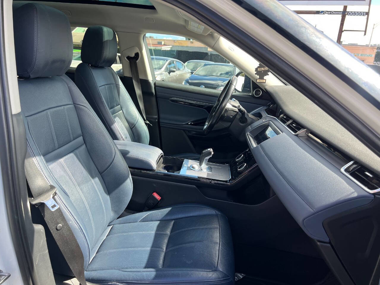 Used 2020 Land Rover Range Rover Evoque S image 19