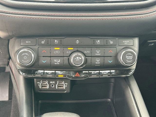 Used 2024 Dodge Durango GT image 24