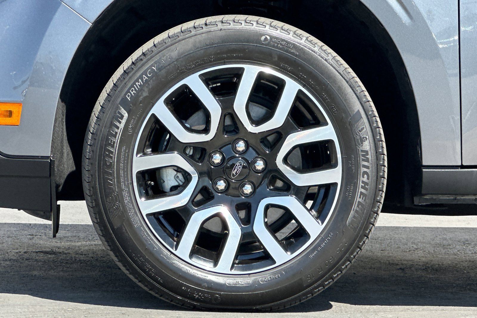 Certified 2024 Ford Maverick Lariat image 25