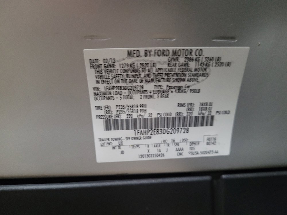 Used 2013 Ford Taurus SEL image 33