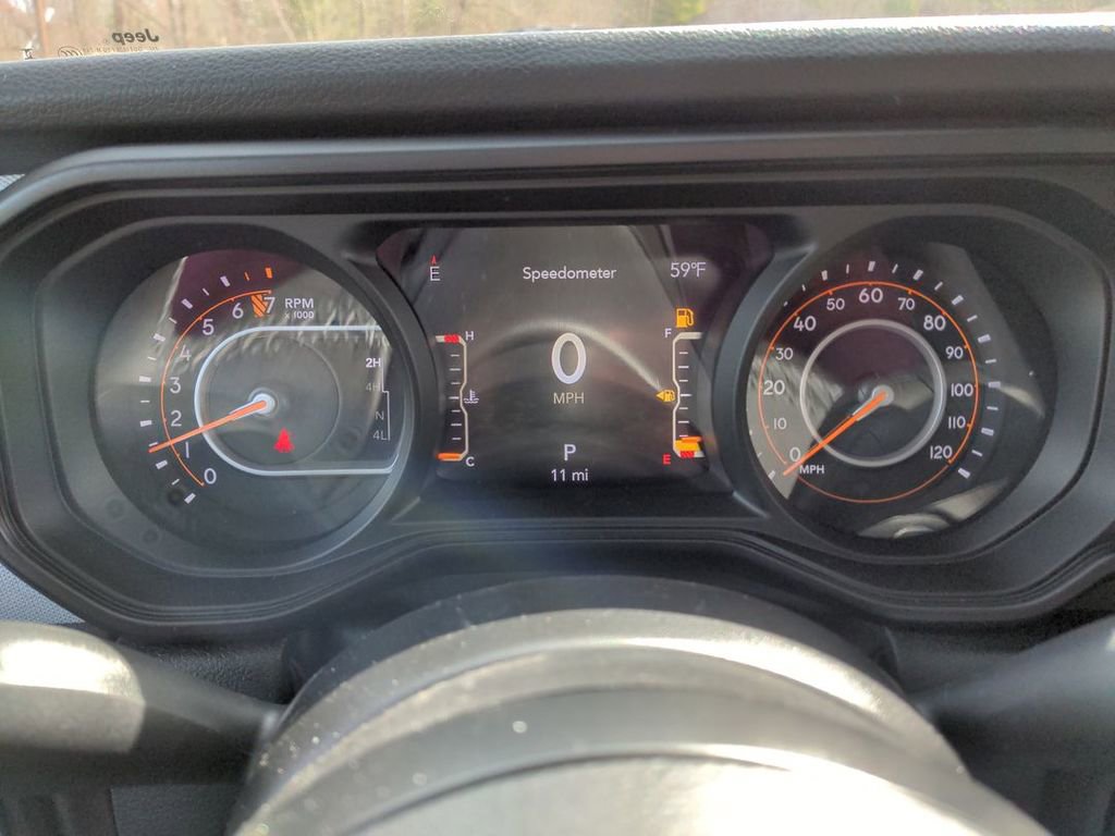 New 2025 Jeep Gladiator Willys image 15