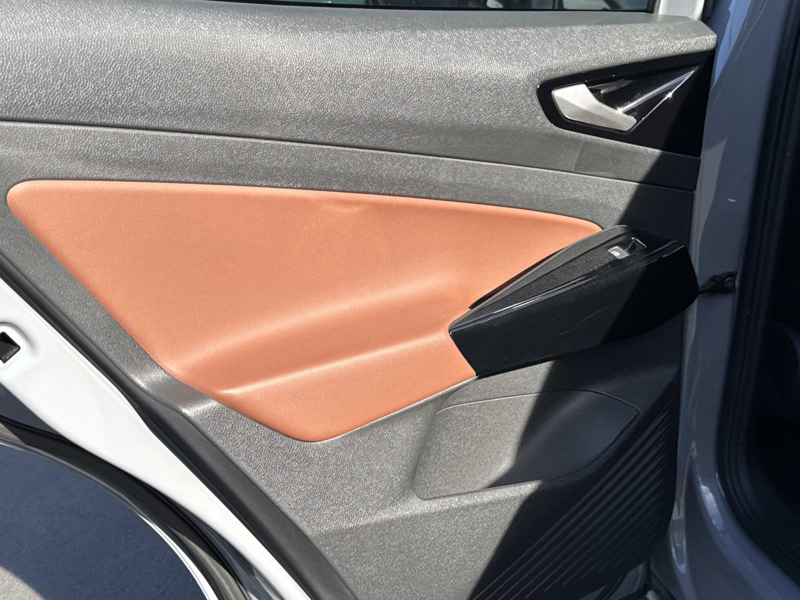 Certified 2022 Volkswagen ID.4 Pro S image 9