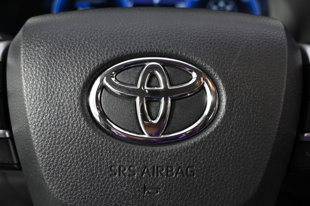 Used 2023 Toyota Highlander Platinum image 36