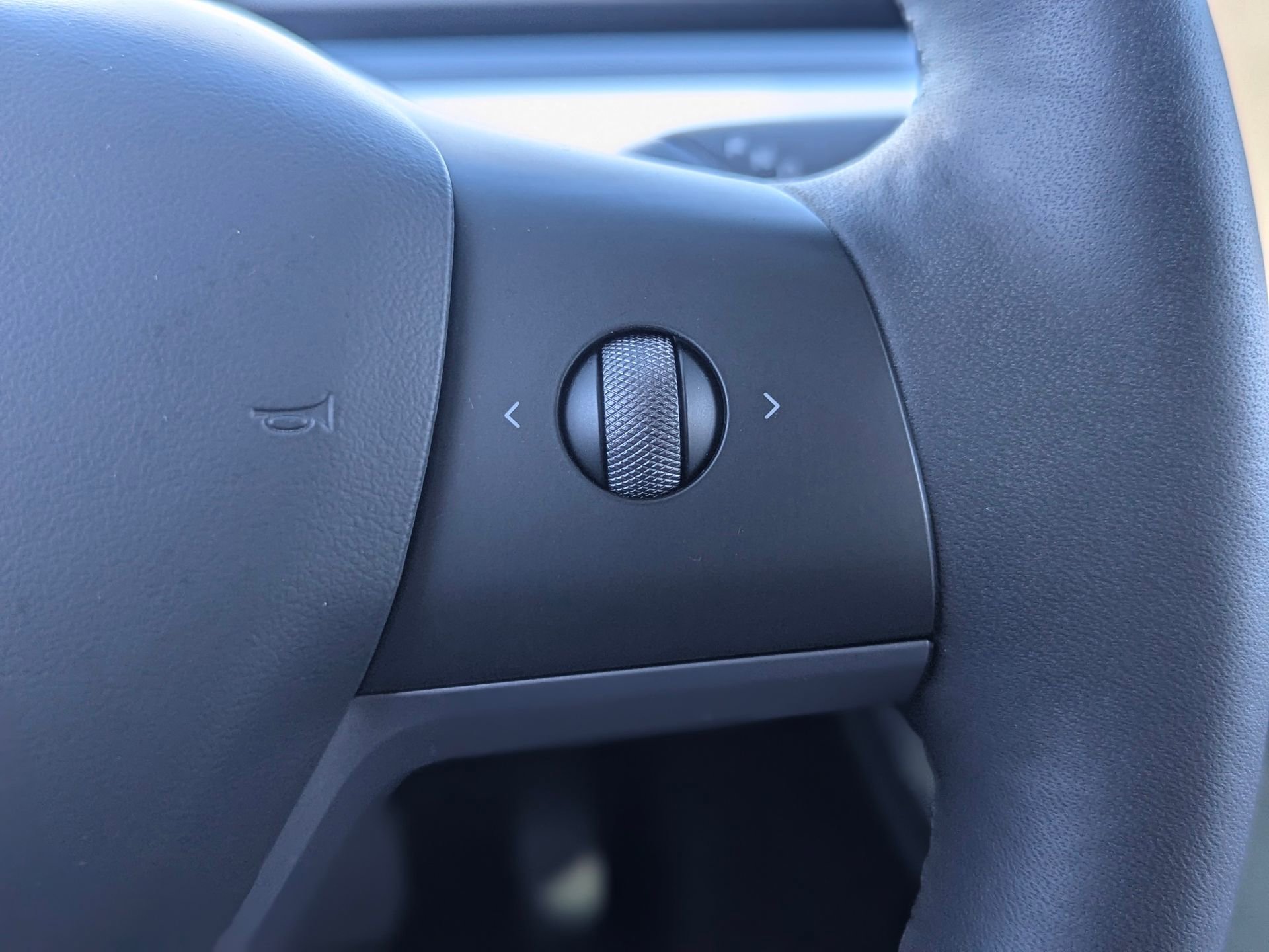 Used 2023 Tesla Model 3 Standard Range RWD image 18