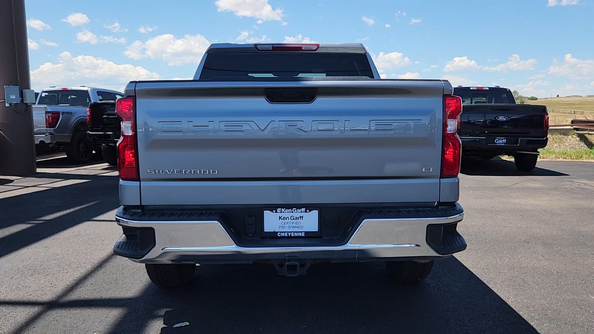 Used 2025 Chevrolet Silverado 1500 LT AWD/4WD image 21