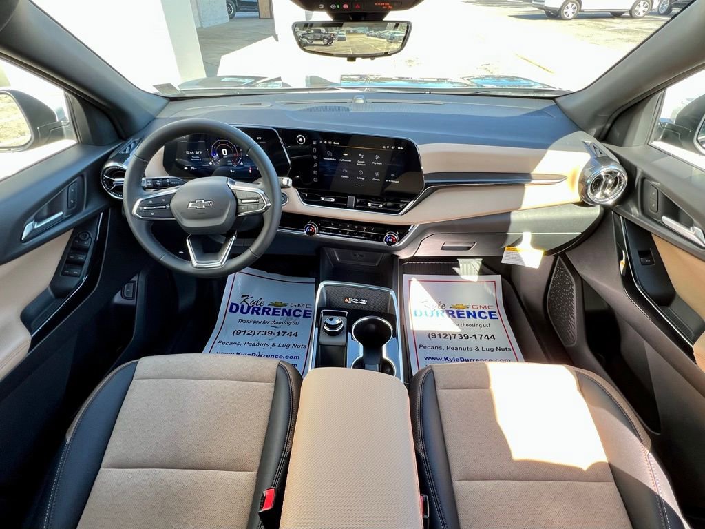 New 2026 Chevrolet Equinox ACTIV w/ Safety and Technology Package image 2