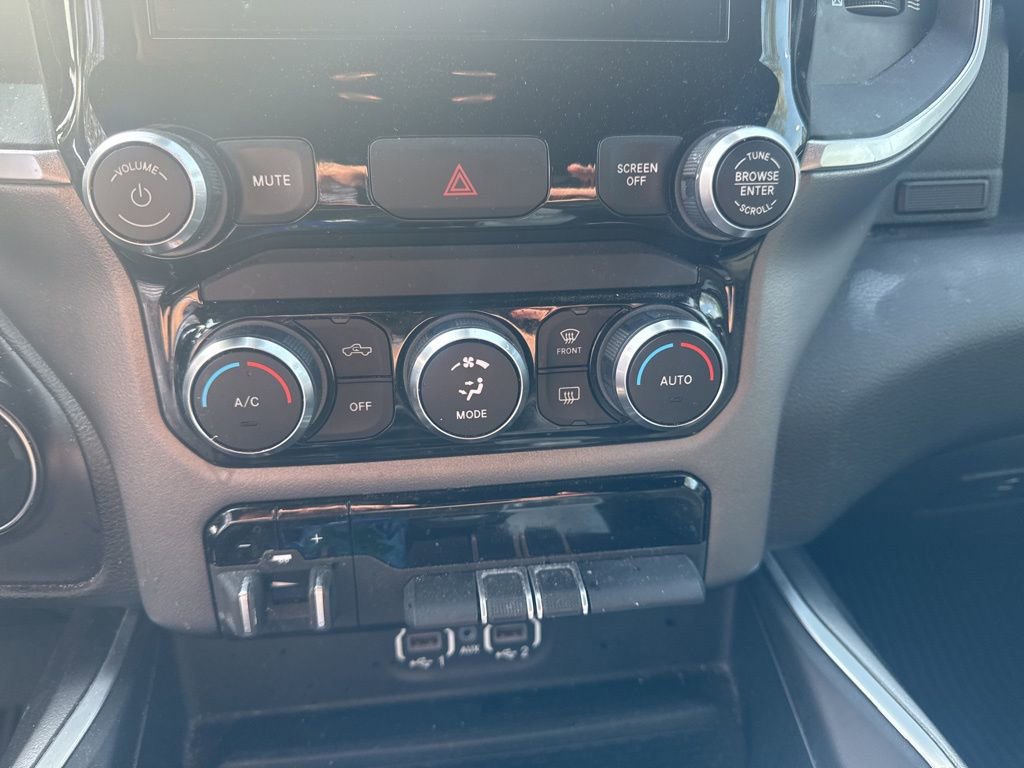 Used 2022 RAM 1500 Big Horn AWD/4WD image 13