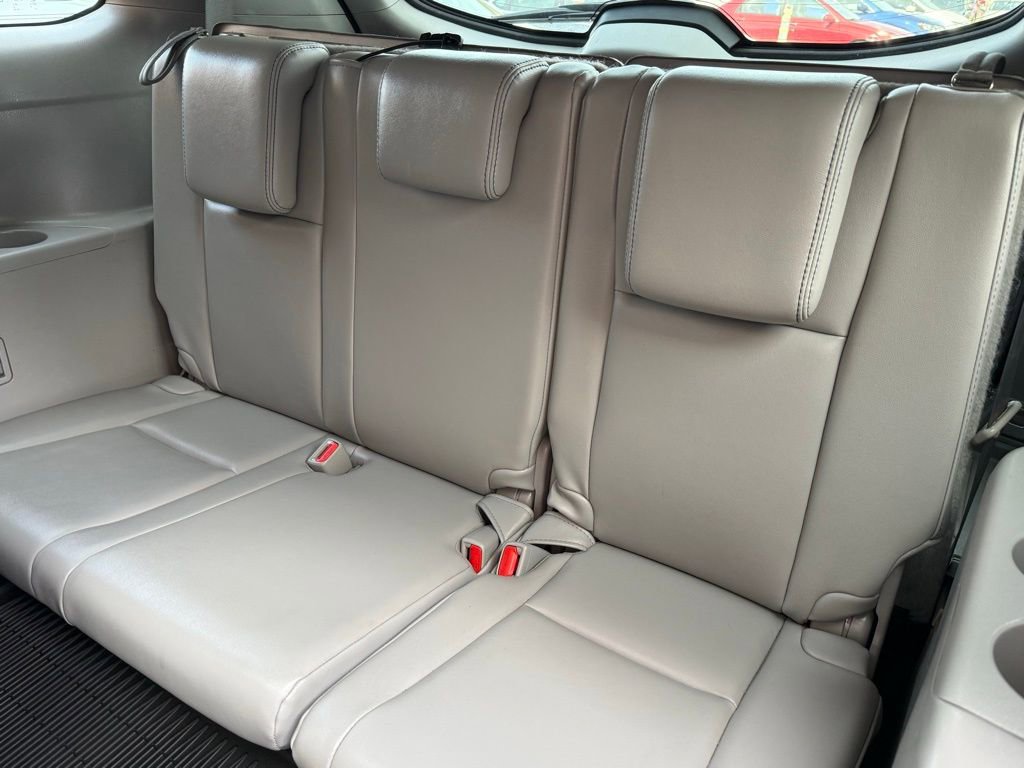Used 2016 Toyota Highlander Limited Platinum image 17