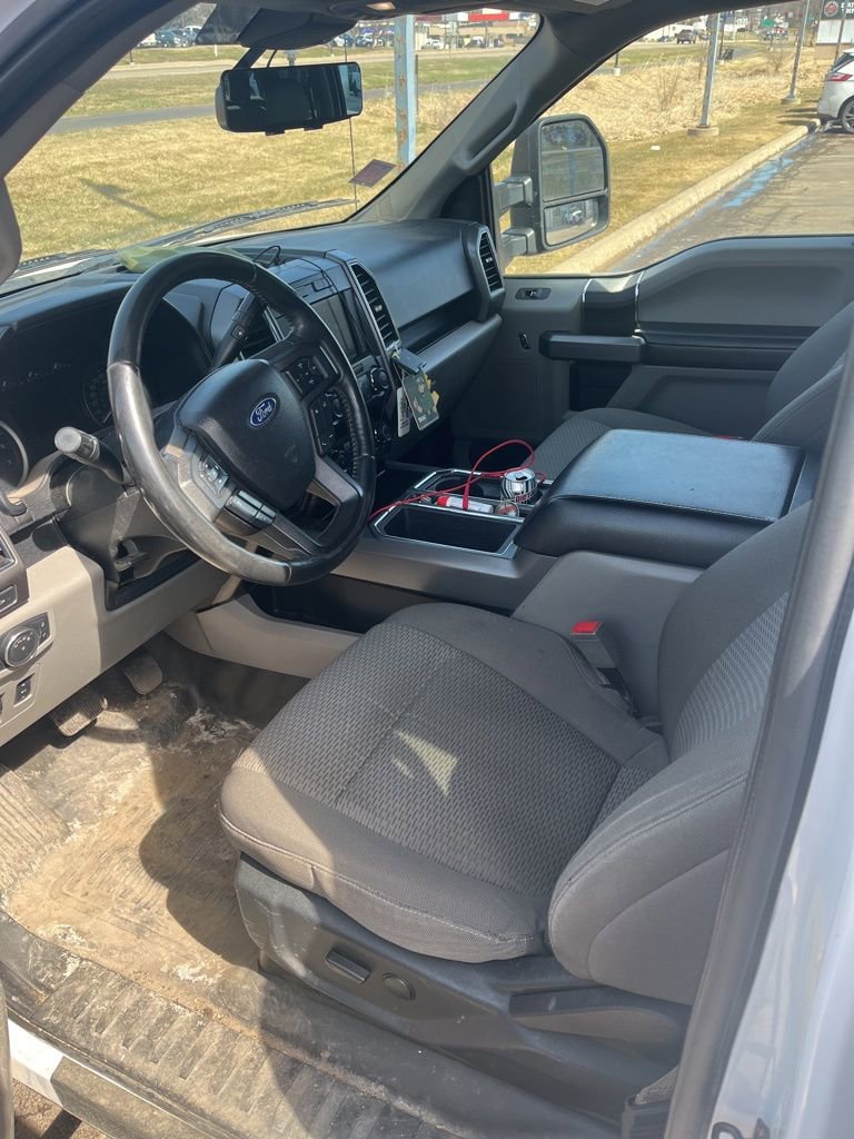 Used 2019 Ford F150 XLT w/ Equipment Group 301A Mid image 3