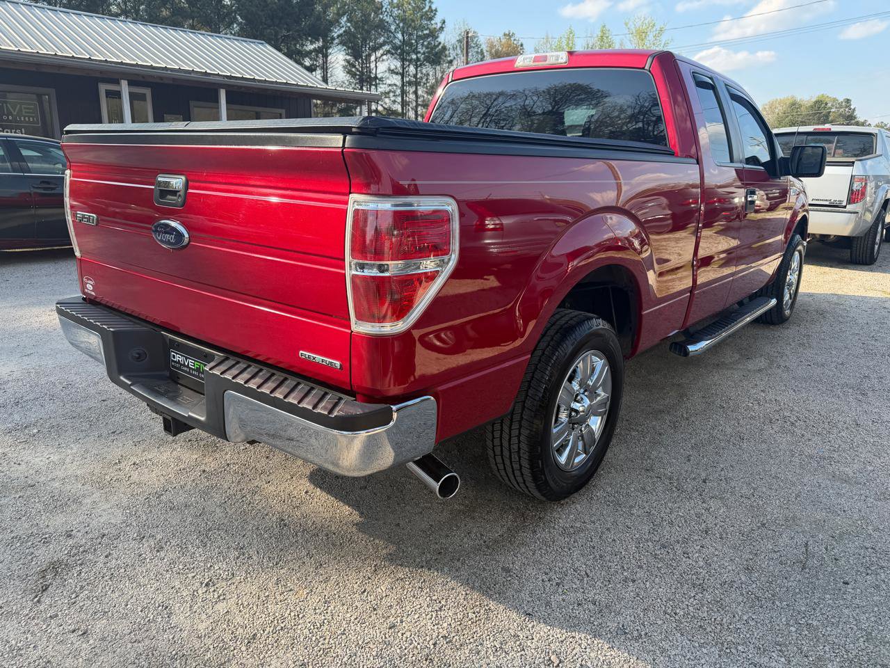 Used 2011 Ford F150 XLT w/ XLT Chrome Pkg image 4