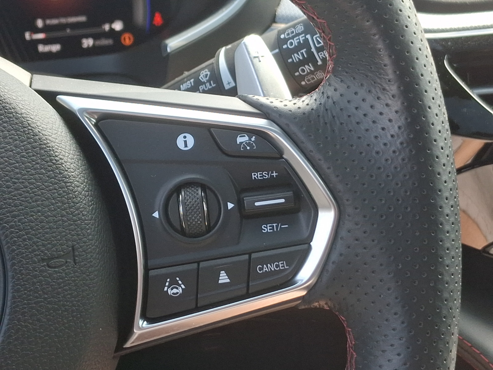 Used 2023 Acura MDX A-Spec AWD/4WD image 24