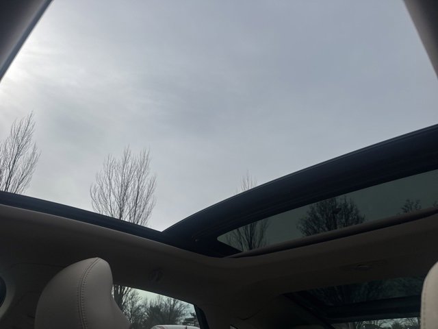 Used 2016 Lincoln MKZ w/ Equipment Group 300A Reserve image 34