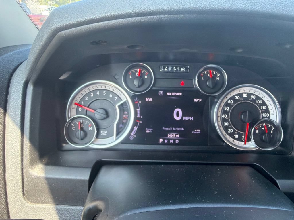 Used 2017 RAM 1500 Lone Star RWD image 30