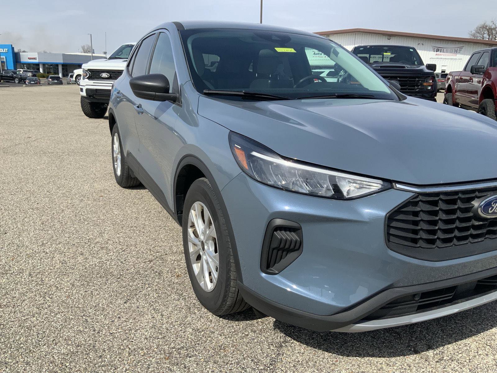 Used 2023 Ford Escape Active image 11