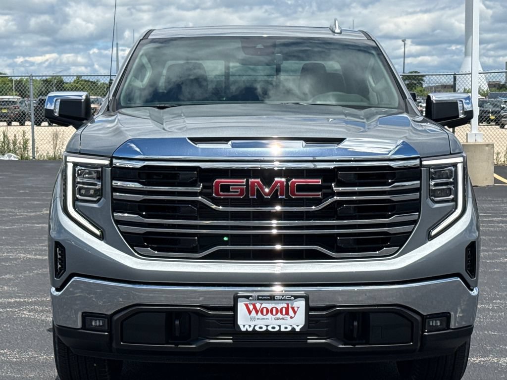 New 2026 GMC Sierra 1500 SLT w/ SLT Premium Package AWD/4WD image 4