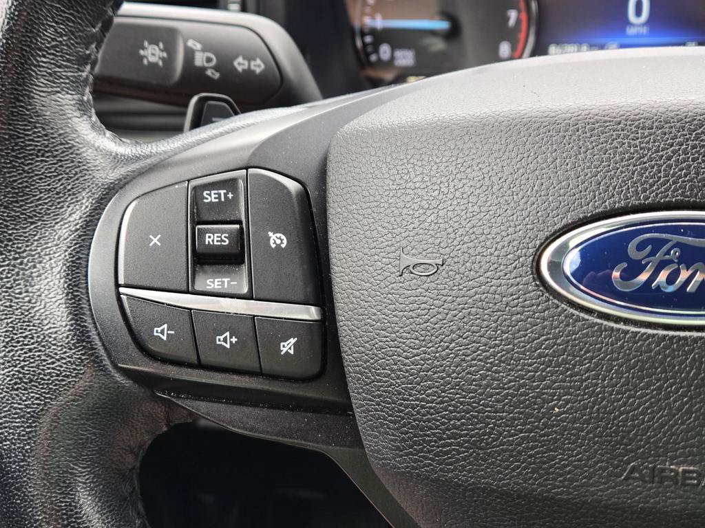 Used 2020 Ford Explorer XLT AWD/4WD image 23