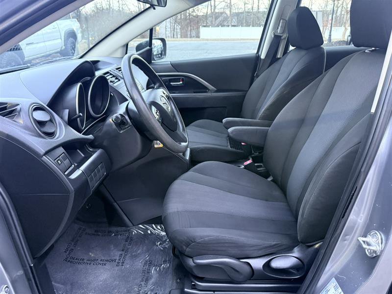 Used 2015 MAZDA MAZDA5 Sport image 22
