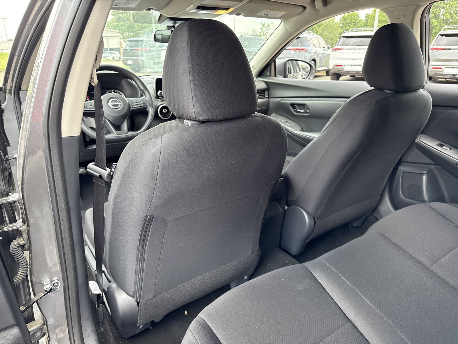 Used 2025 Nissan Sentra S FWD image 13