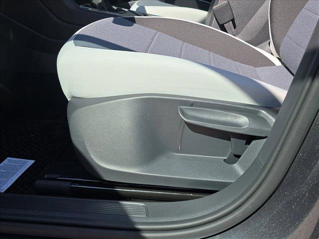 New 2026 Volkswagen Taos S image 6