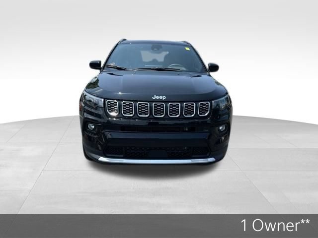 Used 2024 Jeep Compass Limited w/ Sun and Sound Group AWD/4WD image 2