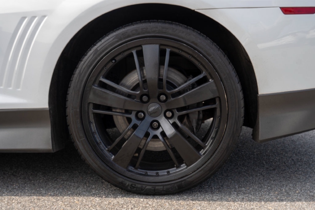 Used 2011 Chevrolet Camaro SS RWD image 24