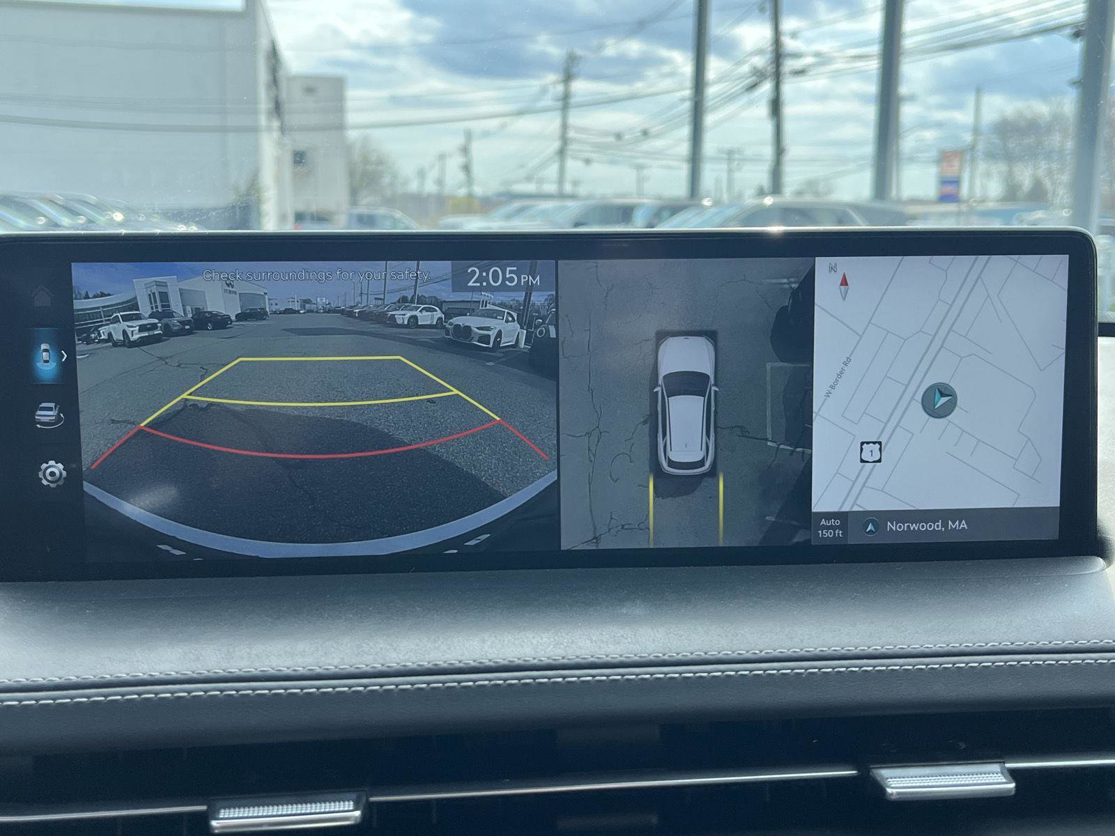 Used 2023 Genesis GV70 2.5T w/ Sport Prestige Package image 17