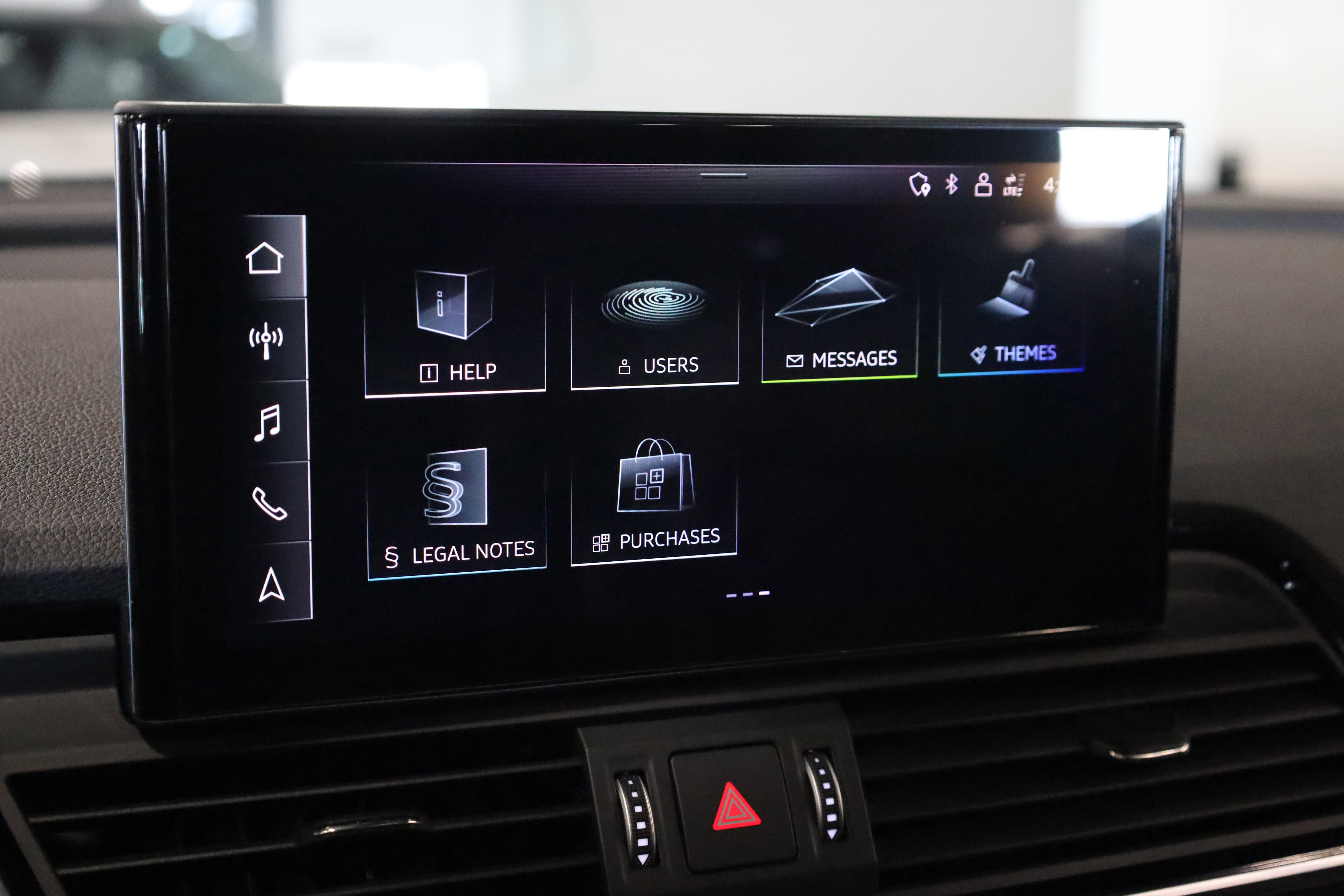 Used 2023 Audi SQ5 Premium Plus image 28