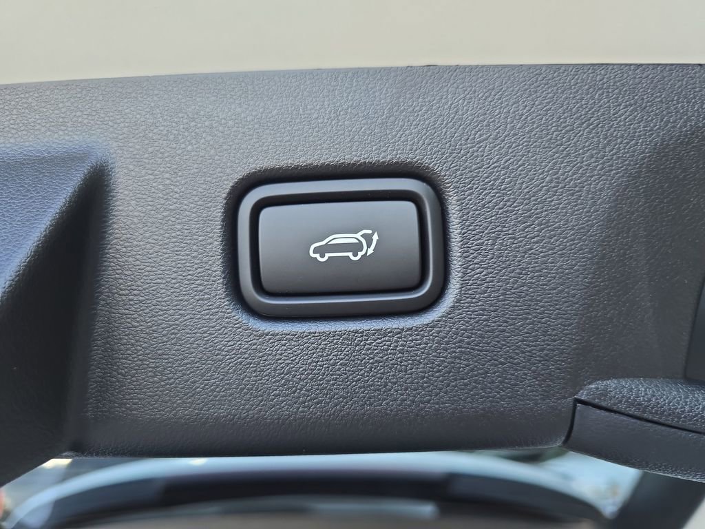 Used 2026 Hyundai Tucson SEL FWD image 14