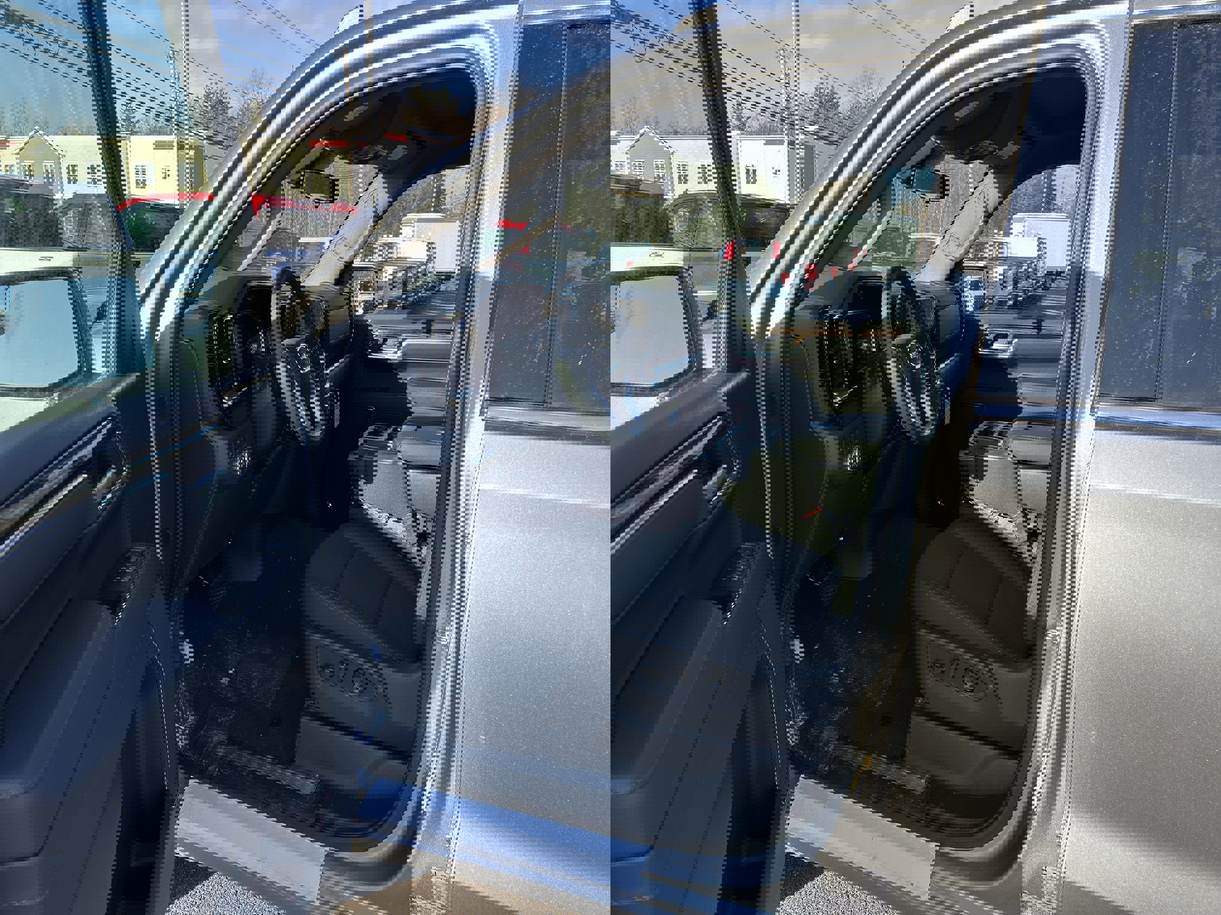 New 2026 GMC Sierra 1500 SLE w/ Preferred Package image 12