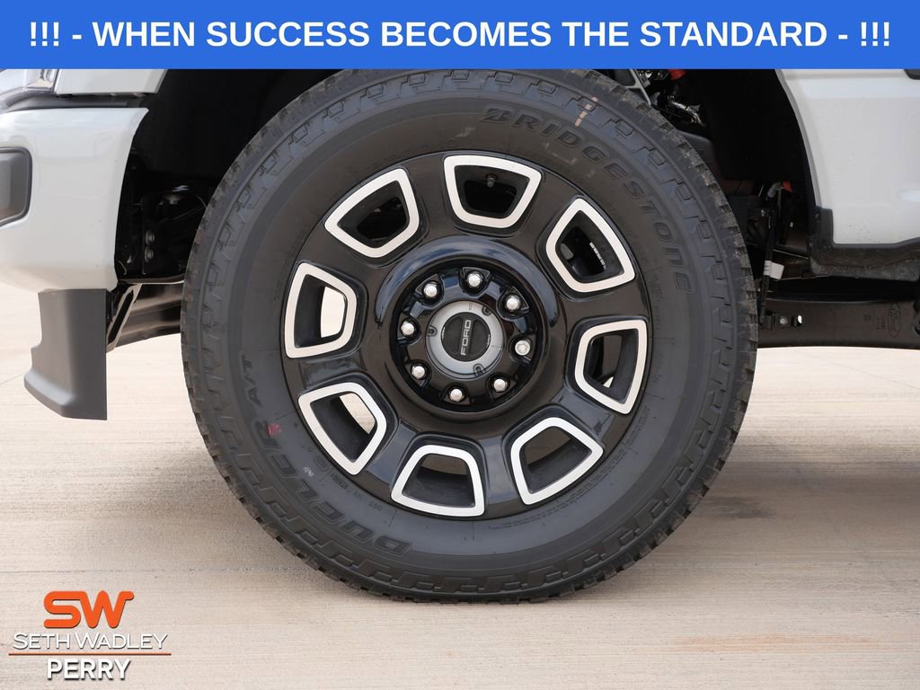 New 2026 Ford F250 Platinum image 11